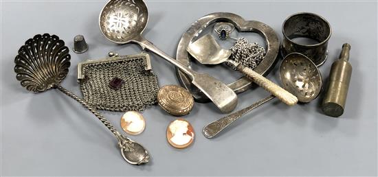 Mixed items including a 19ct century silver caddy spoon by George Unite, two silver sifter spoons and other items including cameos.